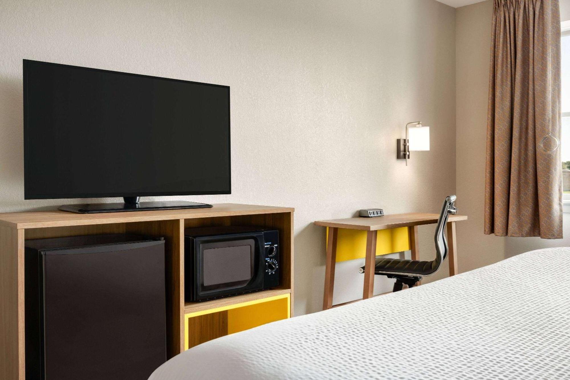Days Inn By Wyndham Hershey 3*