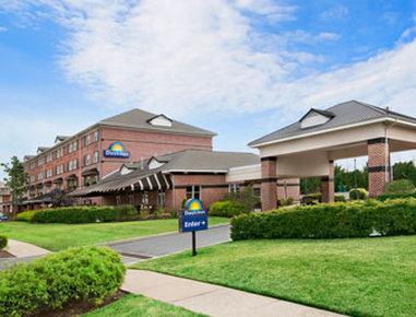 Days Hotel